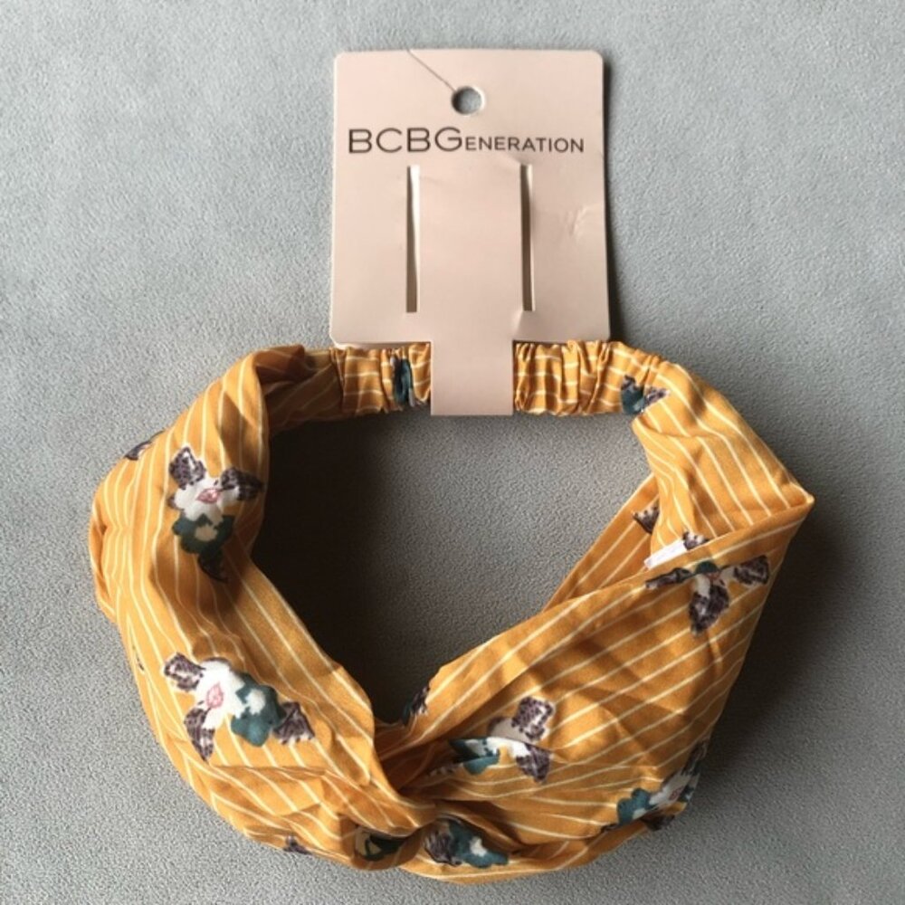 BCBGeneration ~ Femme Floral Twisted Headband ~ Brand New